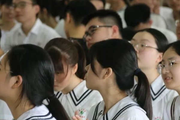 山东高考状元2023年第一名是谁