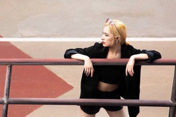 hazel英文名意思及寓意？