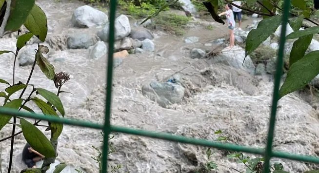 令人唏嘘！山洪中遇难小伙原计划次日办婚礼，这起事件带来了哪些教训？