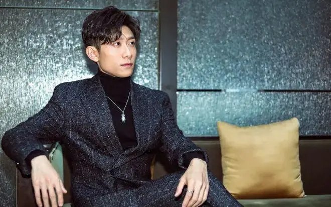 张一山辟谣吸毒嫖娼传闻，却不被网友买账，该如何拯救明星声明的公信力？