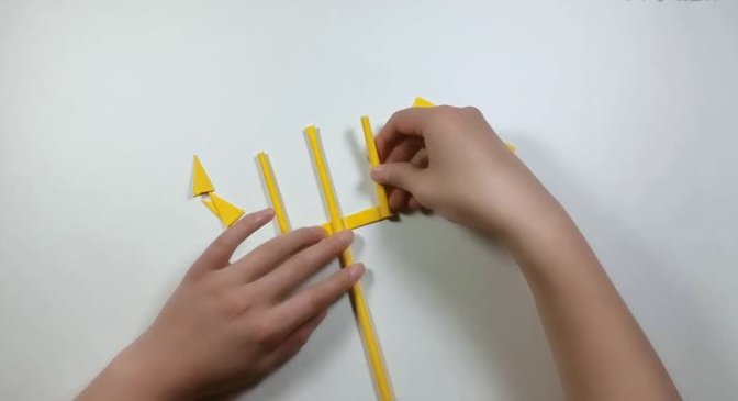 唐三的三叉戟怎么折