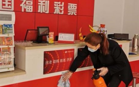 快乐8选8复式中几个号能中奖?