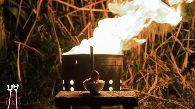 2022热映的国产民俗类恐怖片《咒》究竟讲了个什么故事？