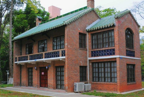 《梦想改造家》百万毛坯房引发热议，节目组对此有何回应？