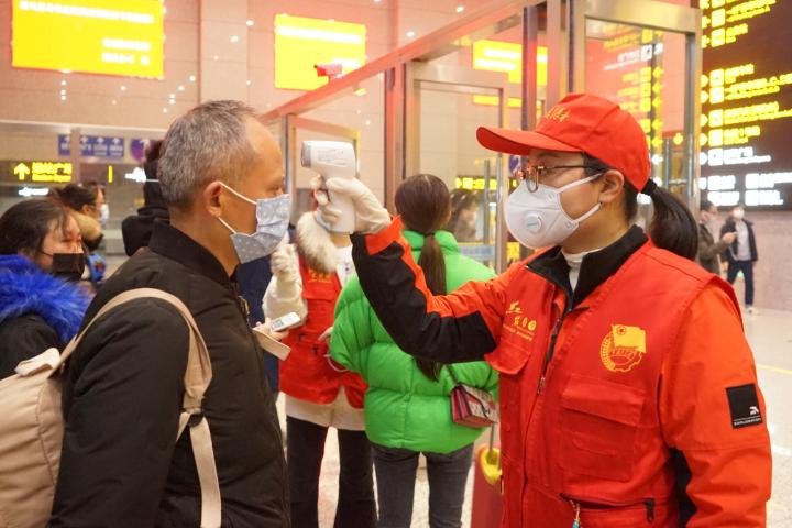 成都一火锅店突然被防疫封控，这家火锅店发生了什么？