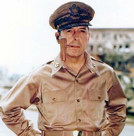 “老兵不死，只是凋零”出自哪位将军之口？