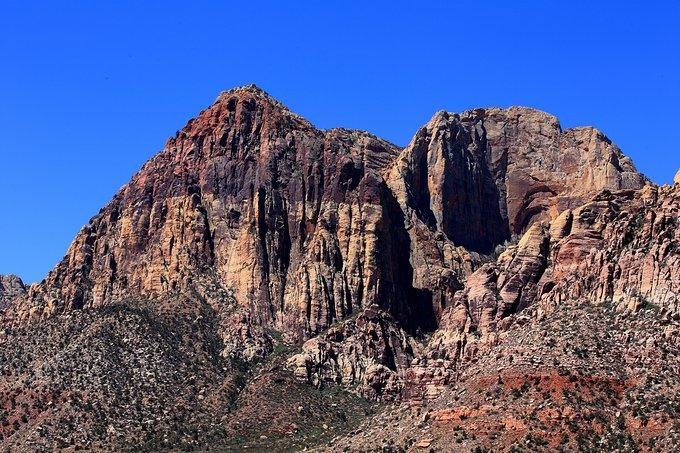 广西一森林公园山体滑坡，哪些原因会造成山体滑坡？
