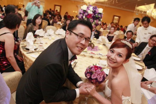 梁静茹嫁给谁了拉？