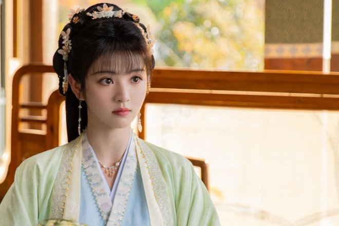 卿卿日常李薇真实身份