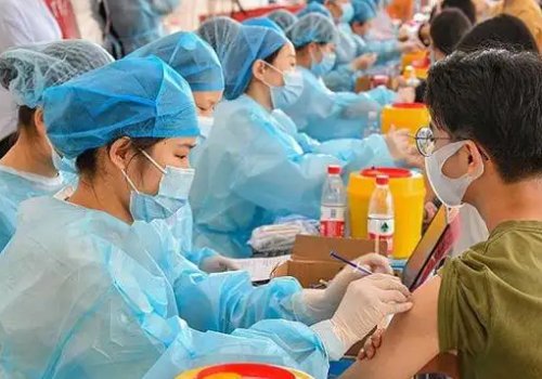 上海3例死亡病例，均未接种疫苗，接种新冠疫苗后被感染，死亡率有多低？