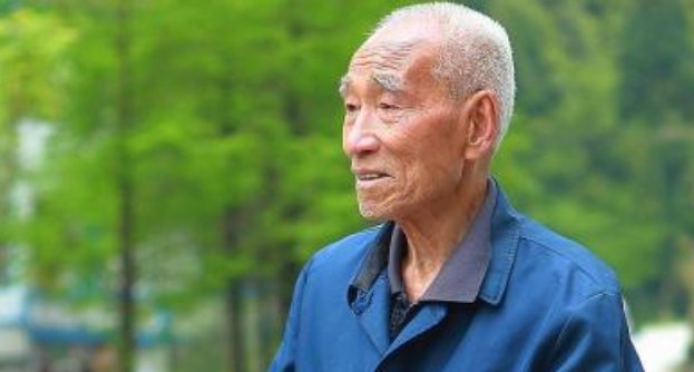 美74岁变态连环杀手当庭道歉，道歉就能被原谅吗