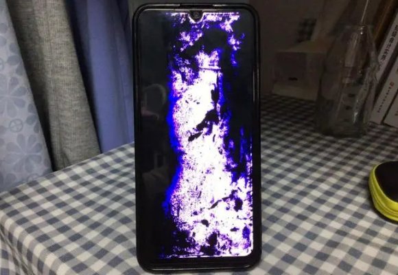 手机充电漏液，会爆炸吗？