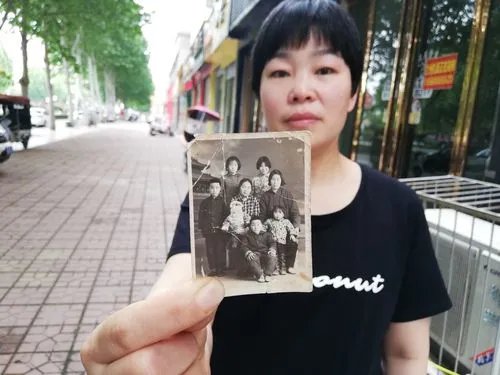 北京一母亲为女儿保存0岁到成年照片,这样的做法有哪些纪念意义?