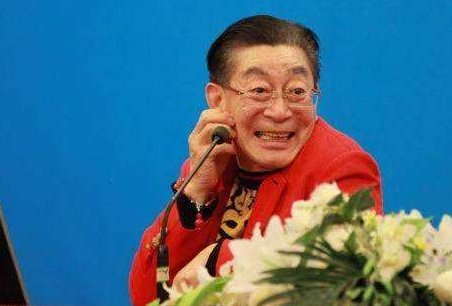 六小龄童开花是什么梗：六小龄童为什么招人喷