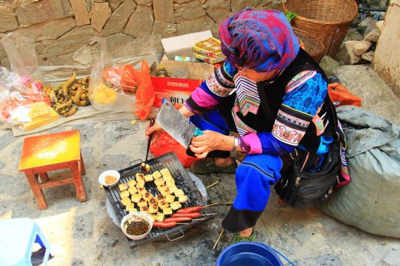 食饱衣暖是什么意思