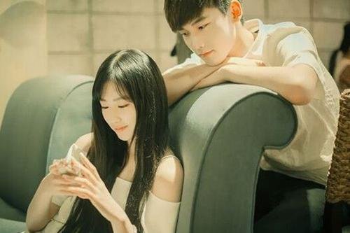 带女友参加朋友的聚会,需要注意什么呢?