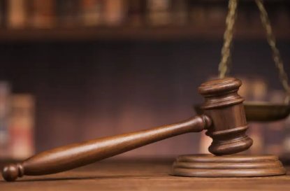 探店博主涉嫌侮辱女学生被拘10日，你如何看待这位博主的言论？