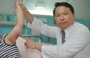 陕西一女子10年前腿受冻反复湿疹却是血管炎，血管炎是种什么样的病？