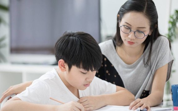 大学生补课一般多少钱一个小时