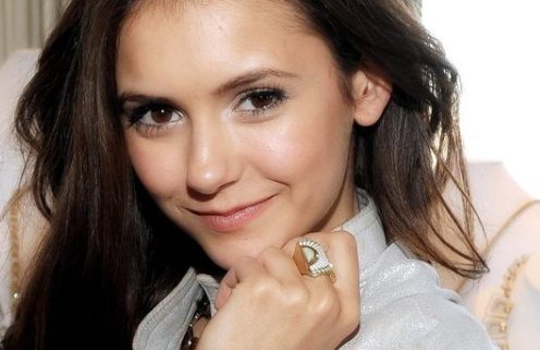 《吸血鬼日记》艾琳娜·吉尔伯特的扮演者是谁？