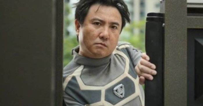 吴京,徐峥,章子怡,沈腾联合执导的《我和我的父辈》,这部电影怎么样?