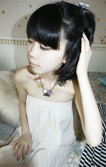 （有图！！！）这个网络红人是谁，求名字，详细资料。