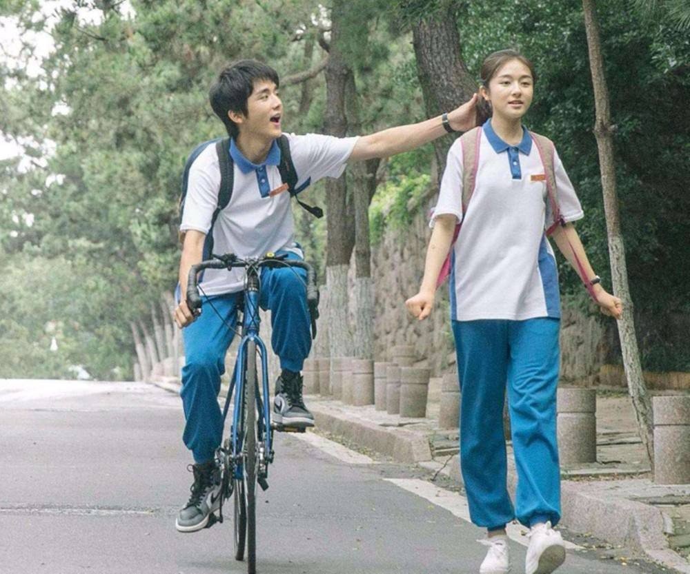 五年级可以谈恋爱吗？