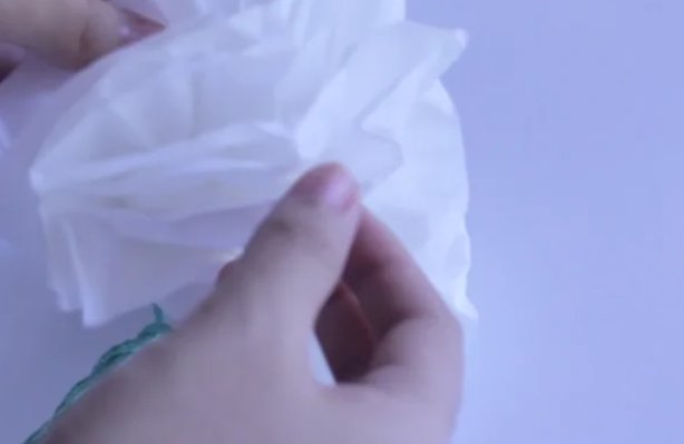 怎么用餐巾纸折花