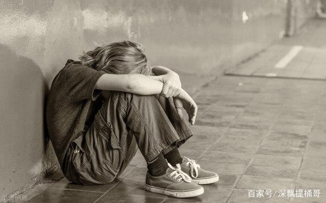 老公经常当着孩子面欺负我，该怎么办呢？