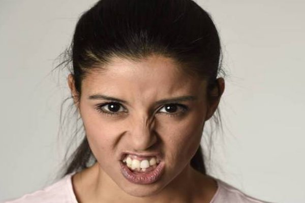 暴怒无常的意思解释是什么