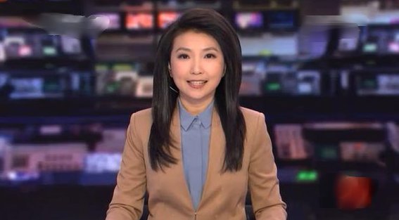 央视新闻主持人吕小()