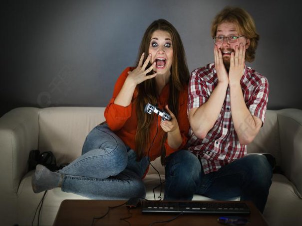 有女人和男人一起怼怼怼的游戏吗