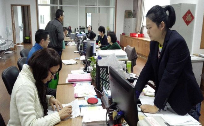 北京失业补助高达3000元，怎样避免有人钻空子冒领这笔钱的情况发生？