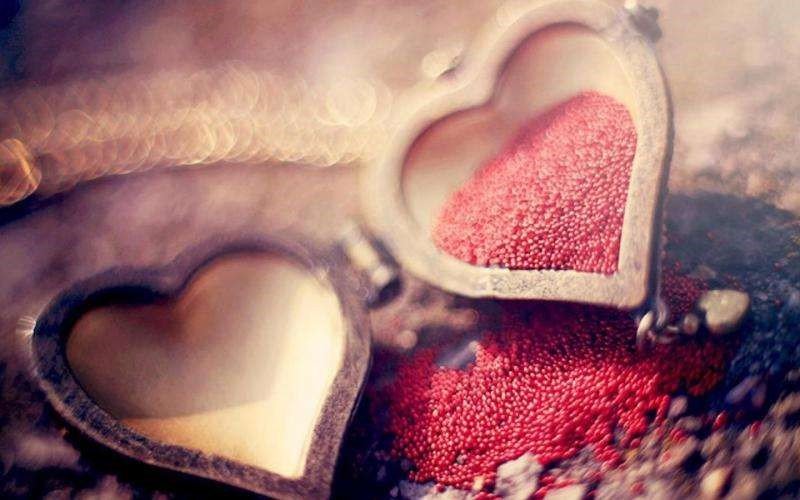 一个女生主动说我们一起试试吧，什么心理？