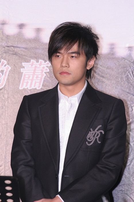 周董对狗仔下手，许嵩直接来了个怼人三部曲，你知道是什么歌吗？