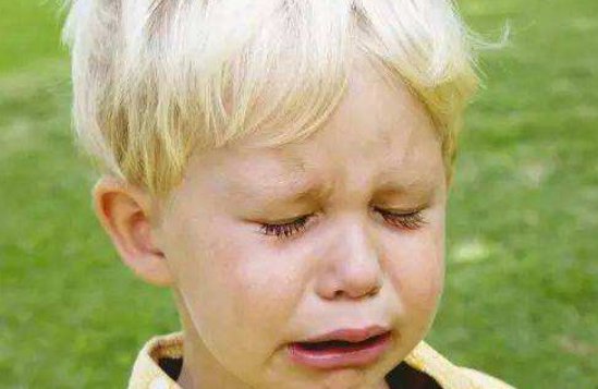 自己是一个爱哭鬼，该怎么改变自己？