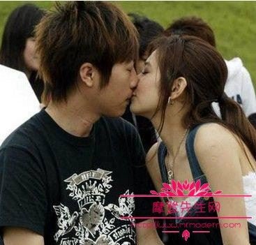 五月天阿信的前女友是谁？