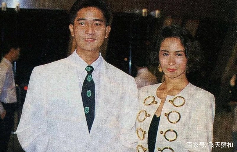 陈百强葬礼上,何超琼为何以人妻的身份去扶灵呢?