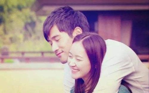 如果在交往中女人不拒绝你的哪些请求,其实就是喜欢你?