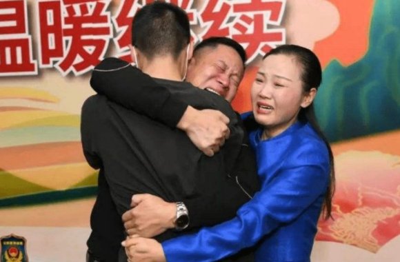 孙卓弟弟称想跟哥哥住一个房间，他们兄弟俩能够团聚有多不易？