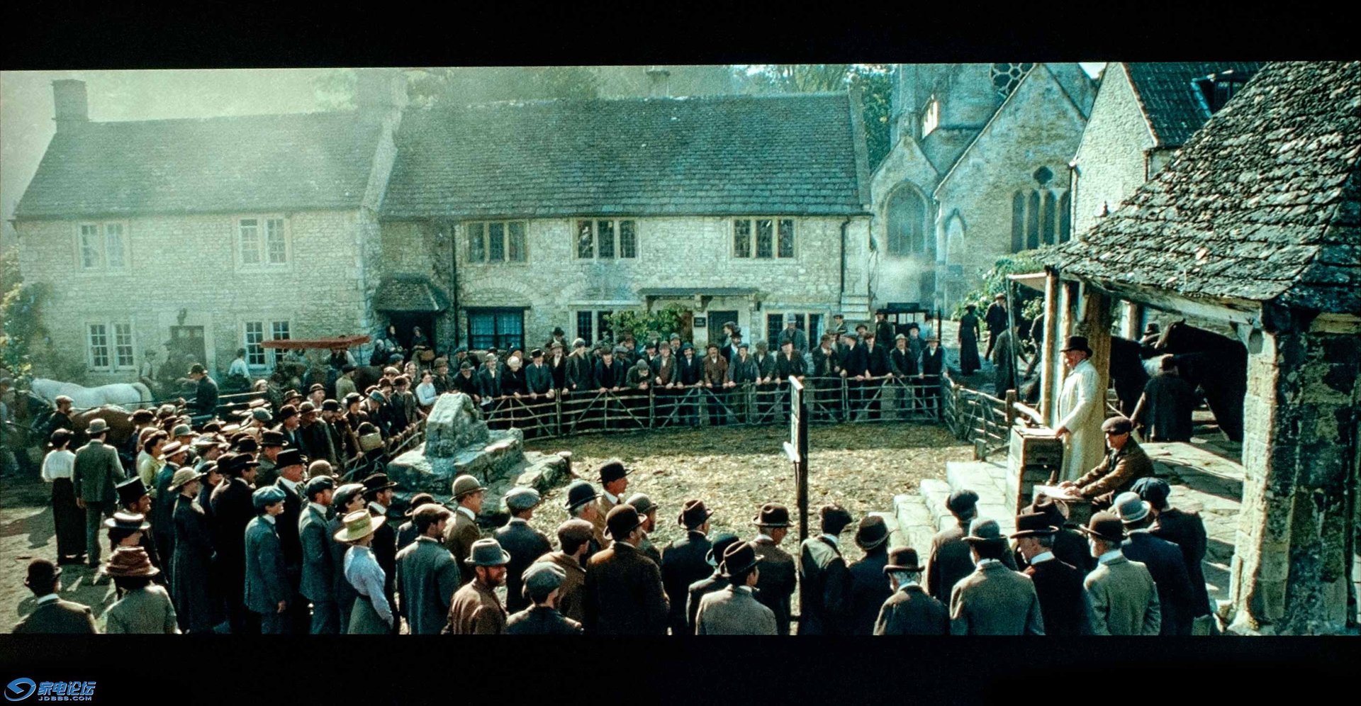 雷霆战驹的介绍