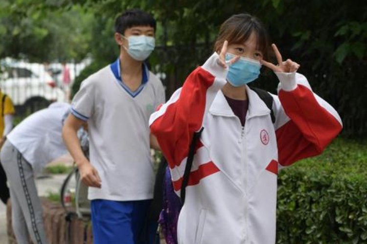 高考首日考试科目