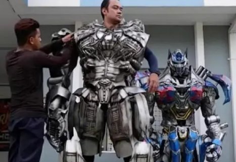 威震天里面有人吗?