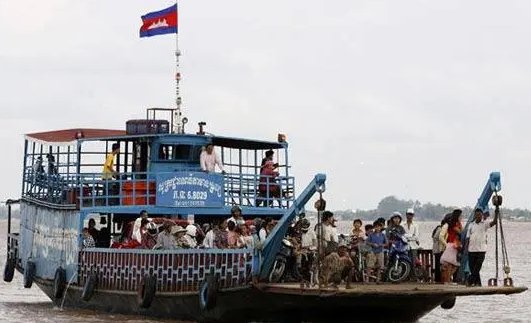 柬埔寨载41名中国人的船只沉没了，救援工作有什么最新进展呢？