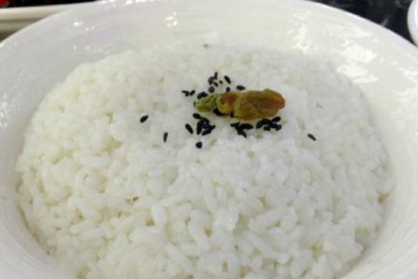 白吃干饭什么意思