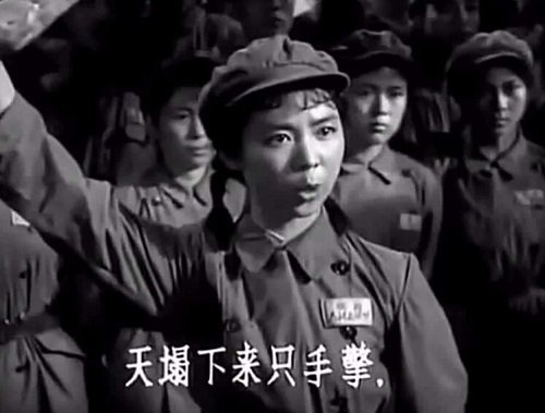 风烟滚滚是什么歌