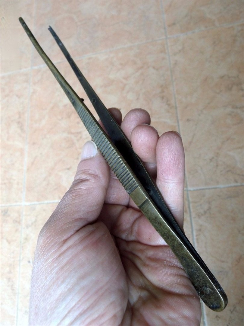 三只手是什么意思