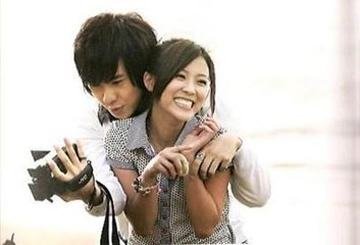 男友给别人看过我的私房照，我该怎么办？