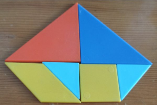 怎样用七巧板拼四边形、五边形、六边形?