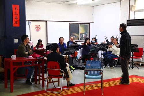 科班出身是什么意思